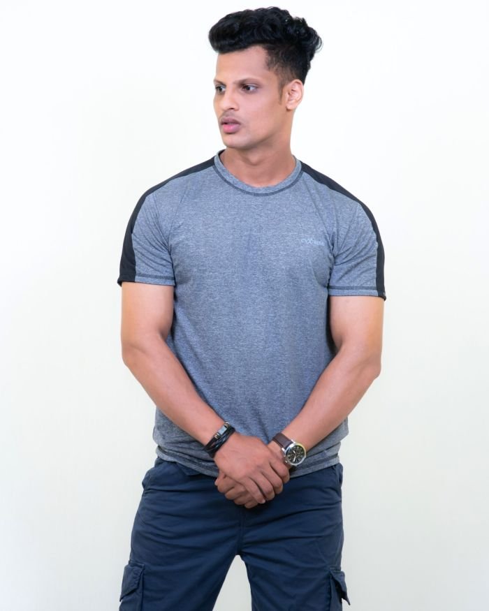 Men Grey-Black Training T-Shirt